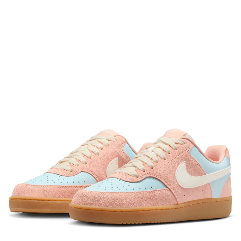 SIZE 8 - NIKE WOMENS COURT VISION LOW SNEAKER